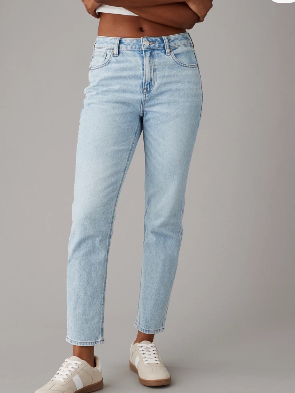 AE Strigid Mom Jean 0 Short